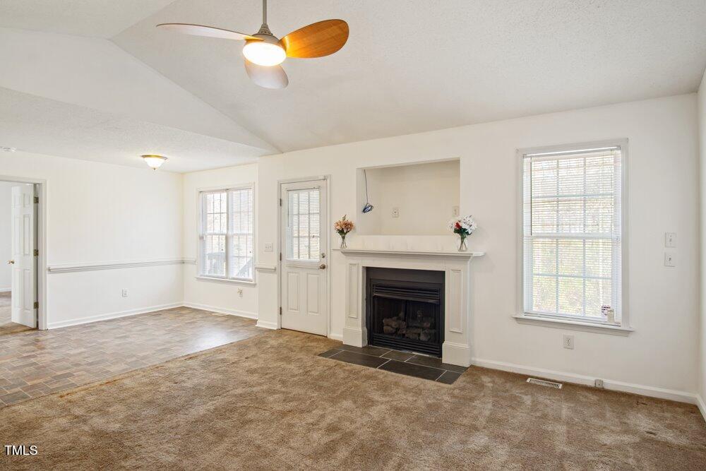 204 Barbour Road Smithfield, NC 27577 - Photo 7 of 38 07-Image-7