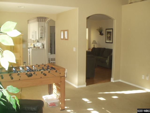 2901 Ariel Drive Reno, NV 89523 - Photo 5 of 8 Photo 5