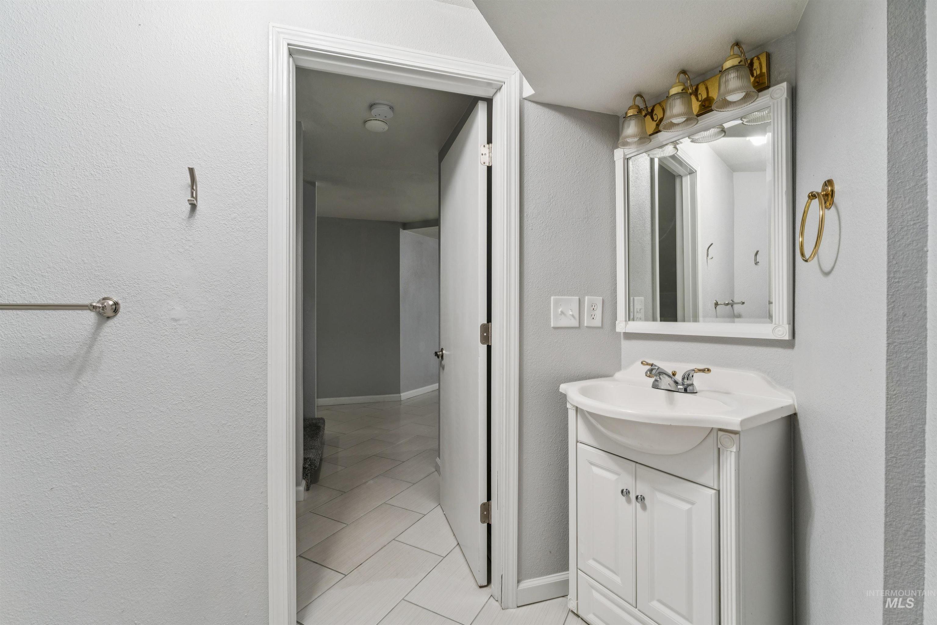 9831 West Ripley Street Boise, ID 83704 - Photo 44 of 47 Floor plan