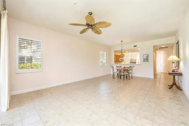 $425,000 | 4700 Yacht Harbor Drive, Unit 613, Naples, FL 34112