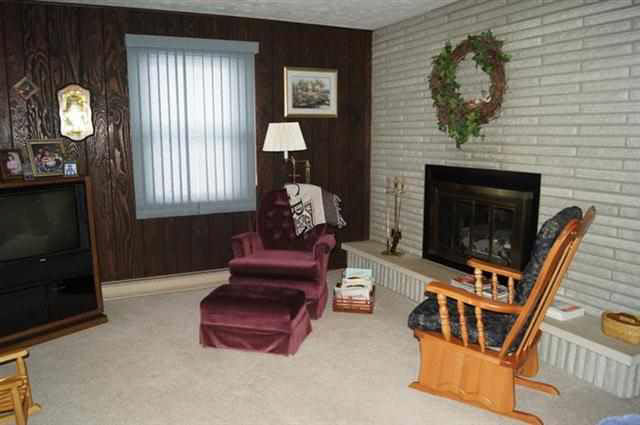 3195 South County Farm Road Warsaw, IN 46580 - Photo 5 of 12 Gallery Image 5