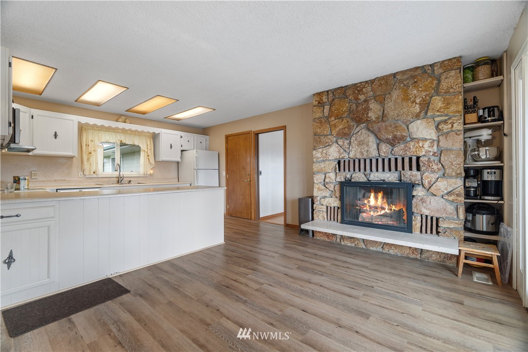 175 Short Road Onalaska, WA 98570 - Photo 5 of 24