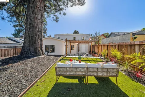 $1,899,000 | 415 Berkeley Park Boulevard, Kensington, CA 94706