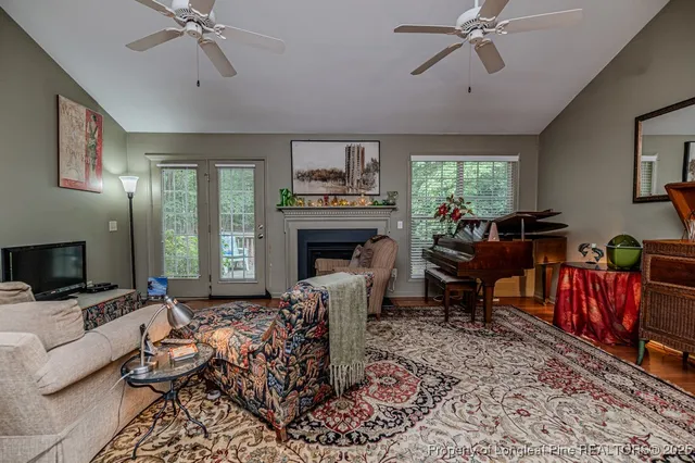 $299,500 | 1401 Pennsylvania Avenue, Sanford, NC 27332