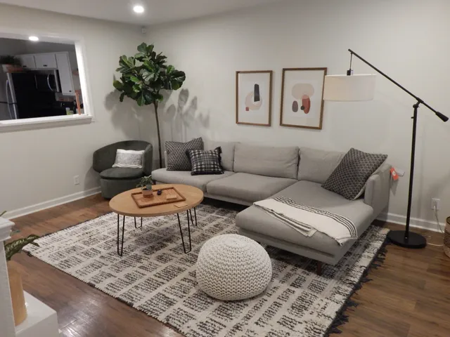 $3,000 | 2311 Eastland Avenue, Unit A, Nashville, TN 37206