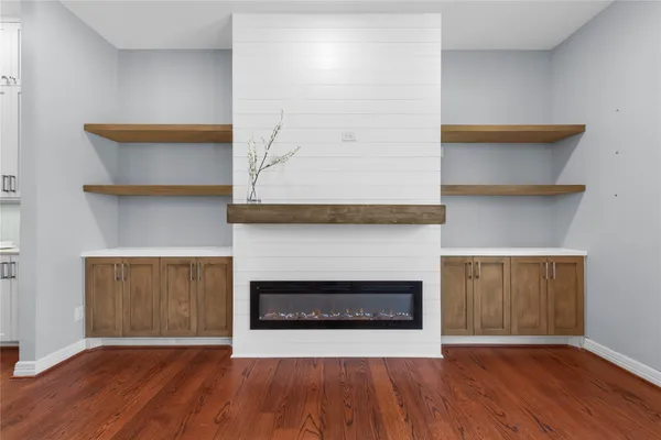 $3,300 | 4215 Lillian Street, Houston, TX 77007