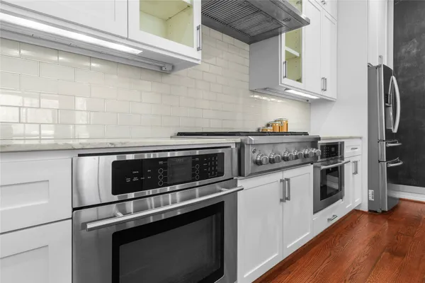 $3,300 | 4215 Lillian Street, Houston, TX 77007