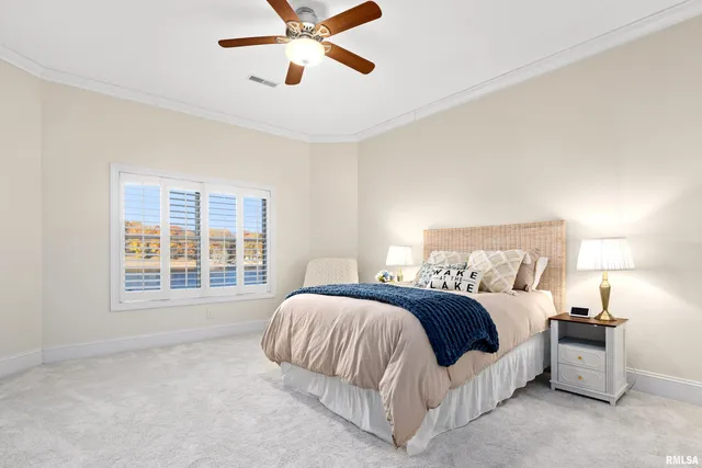 $965,000 | 3190 Oak Run Drive, Dahinda, IL 61428