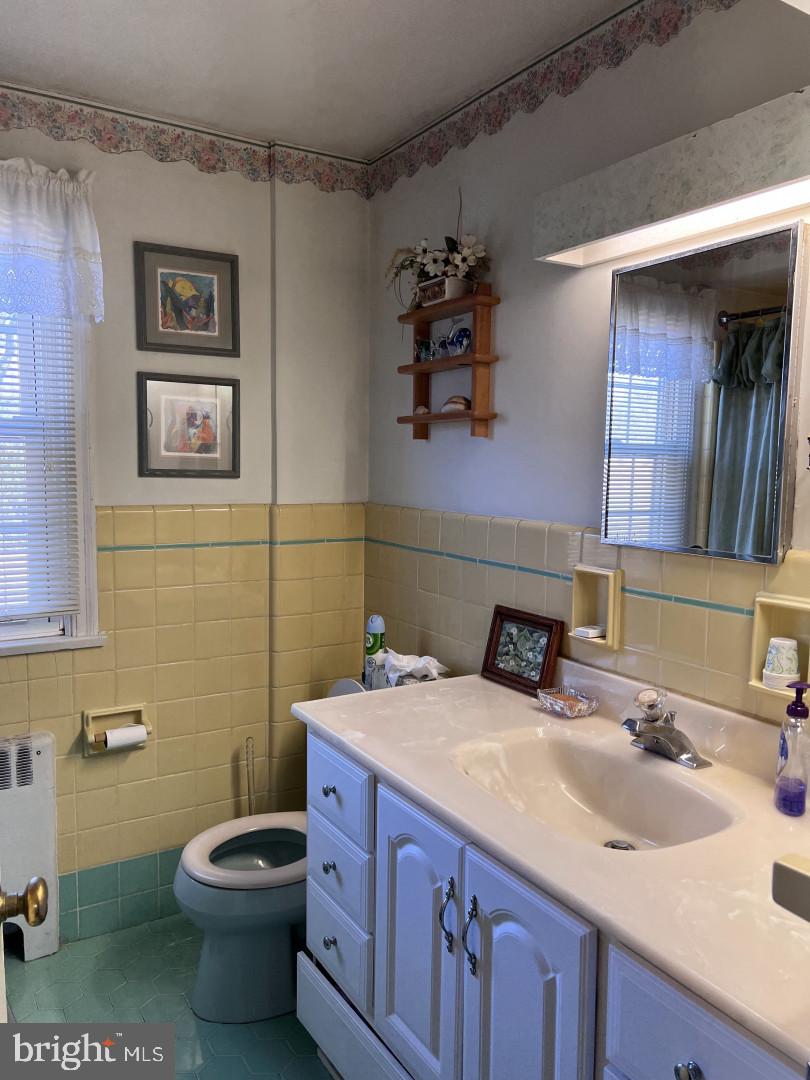 1003 Oak Street Akron, PA 17501 - Photo 41 of 82