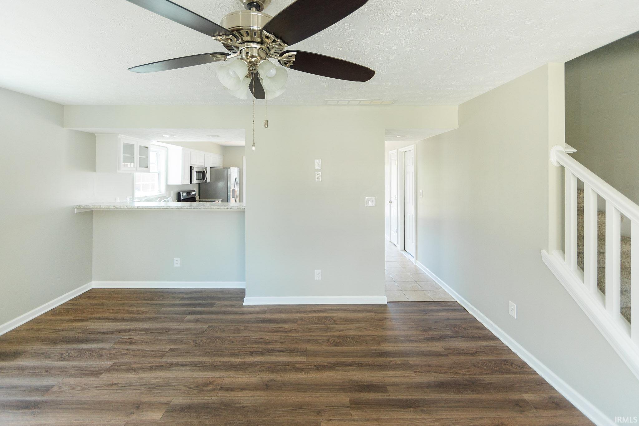2587 South Flat Rock Road Bloomington, IN 47403 - Photo 4 of 22 Gallery Image 4