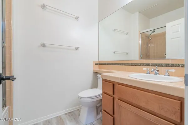$1,050,000 | 2024 Las Estrellas Court, Camarillo, CA 93012