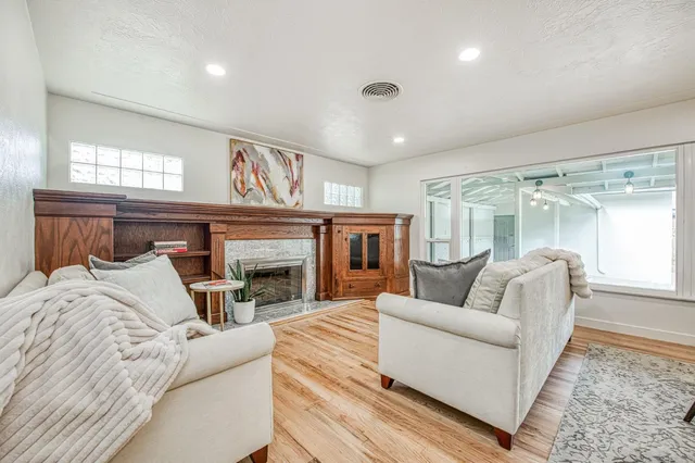 $650,000 | 4750 North Palm Avenue, Fresno, CA 93704