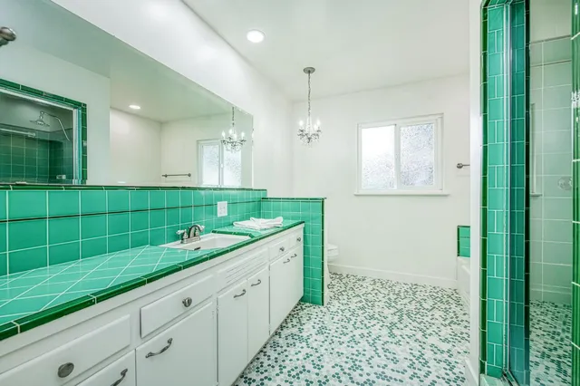 $650,000 | 4750 North Palm Avenue, Fresno, CA 93704