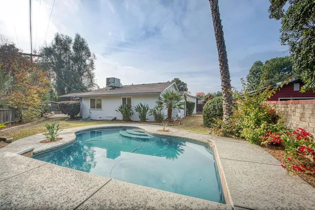 $650,000 | 4750 North Palm Avenue, Fresno, CA 93704