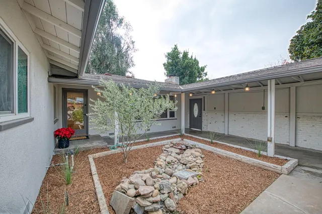 $650,000 | 4750 North Palm Avenue, Fresno, CA 93704
