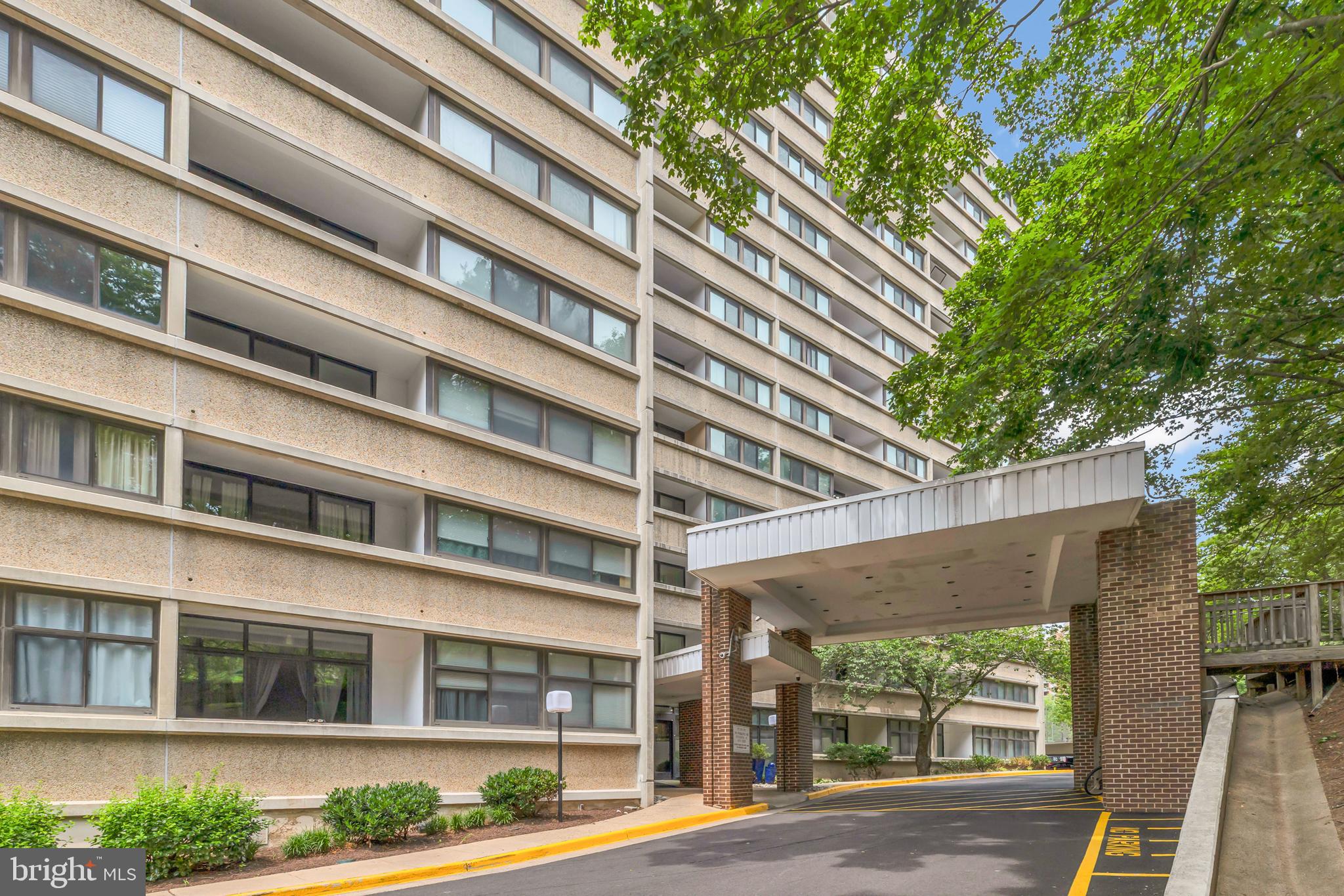 5911 Edsall Road, Unit 803 Alexandria, VA 22304 - Photo 30 of 34