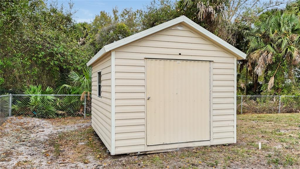 2749 Maximo Road North Port, FL 34286 - Photo 40 of 42