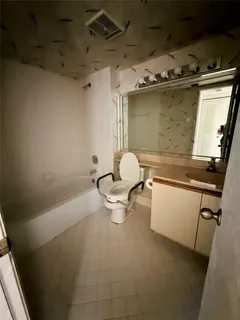 a view of a lake in between of the house and lake