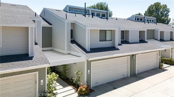 $669,000 | 10110 Melinda Way, Unit 4, Northridge, CA 91325