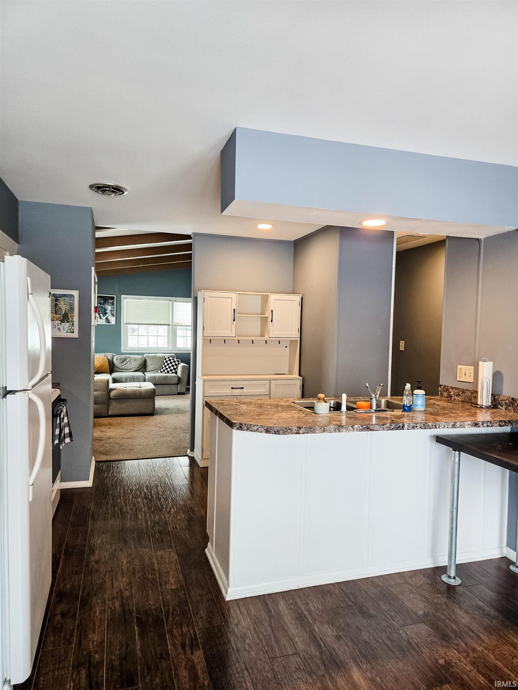 2828 Barnhart Avenue Fort Wayne, IN 46805 - Photo 6 of 12