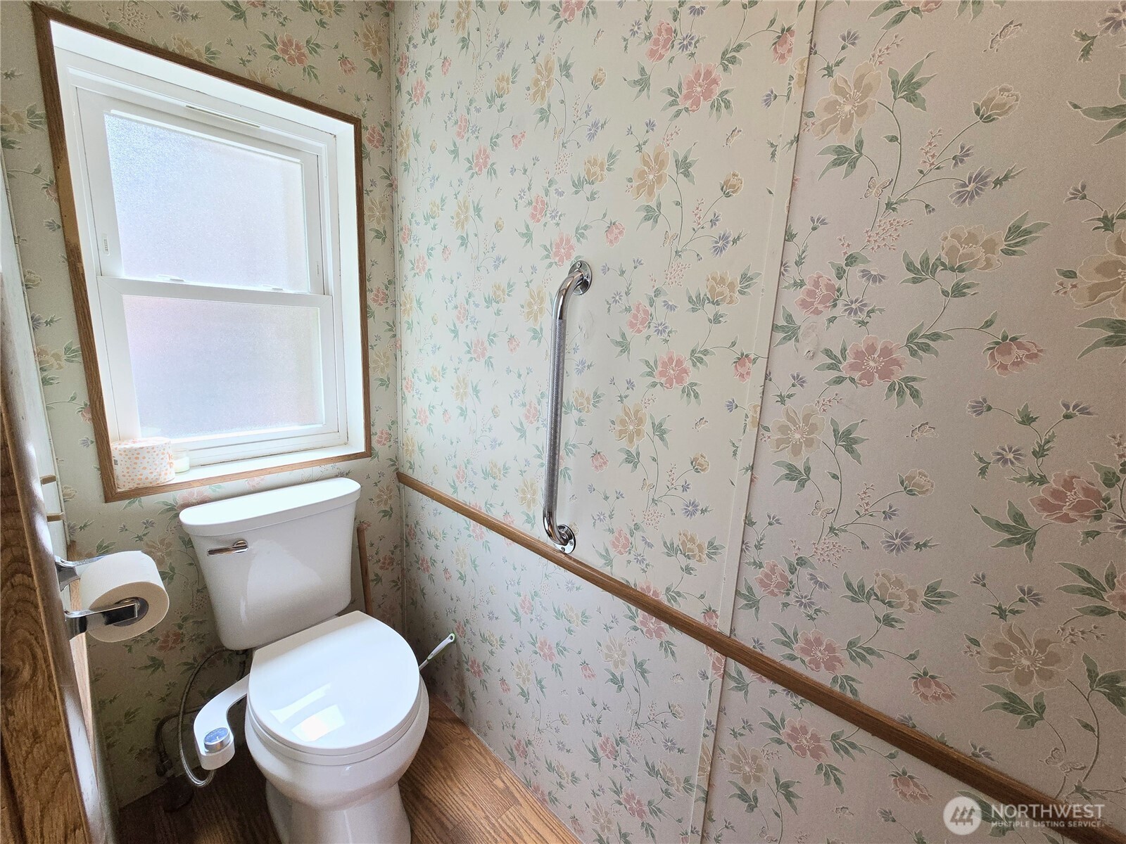 57 Clemons Road, Unit 12 Montesano, WA 98563 - Photo 20 of 30 a bathroom with a toilet and a shower