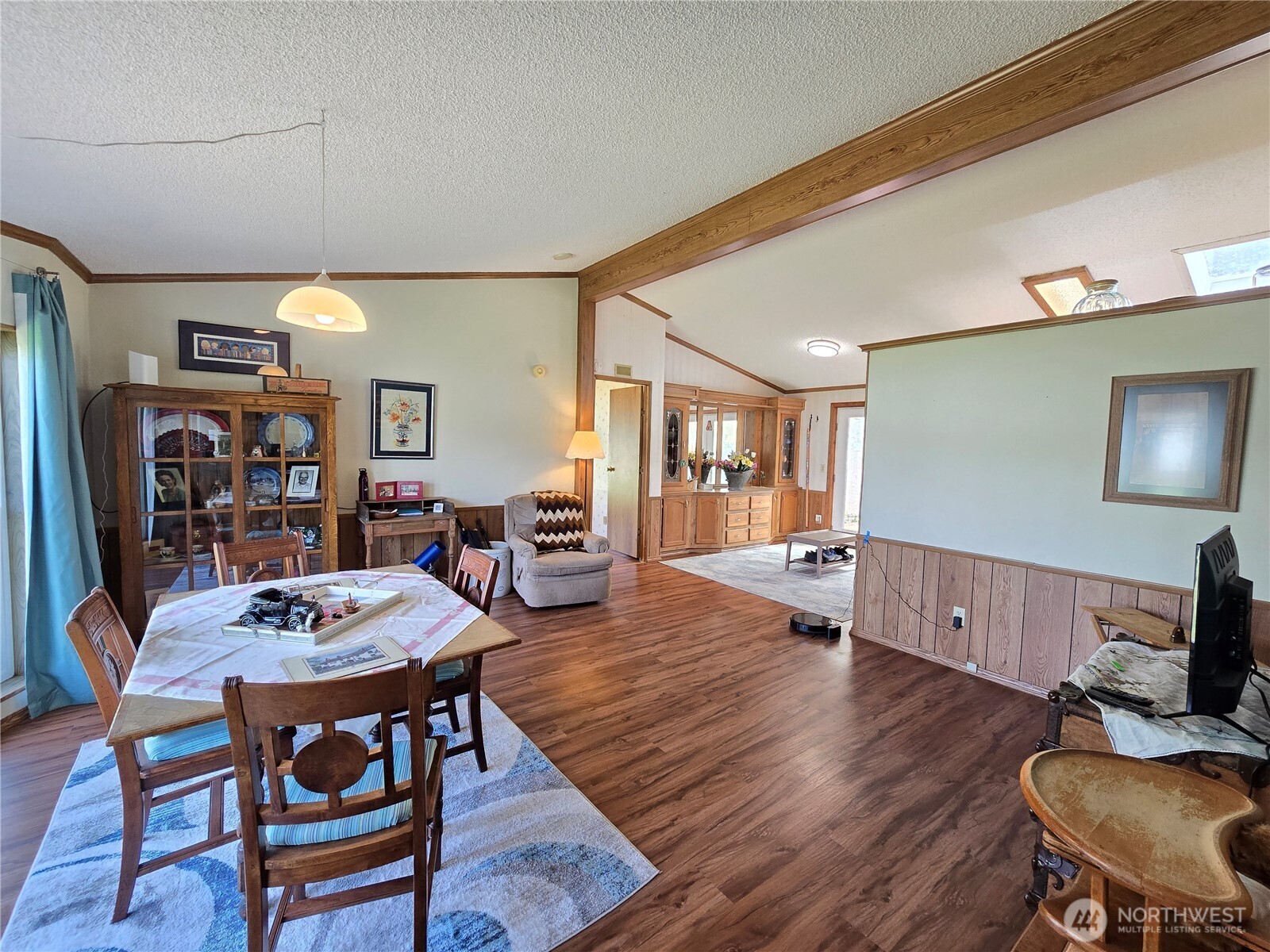 57 Clemons Road, Unit 12 Montesano, WA 98563 - Photo 8 of 30 a living room with furniture and a wooden floor