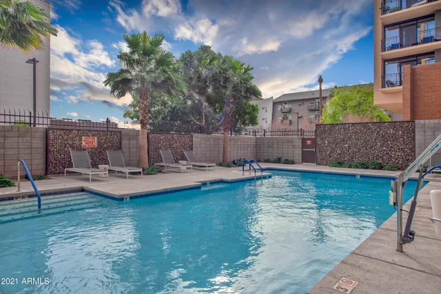 $3,995 | 100 West Portland Street, Unit 504, Phoenix, AZ 85003