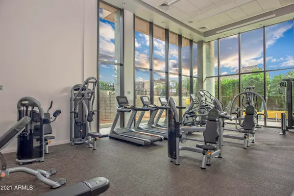 $3,995 | 100 West Portland Street, Unit 504, Phoenix, AZ 85003