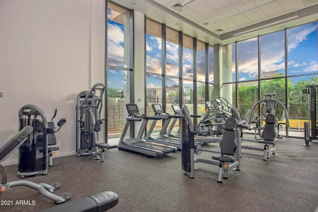 $3,995 | 100 West Portland Street, Unit 504, Phoenix, AZ 85003