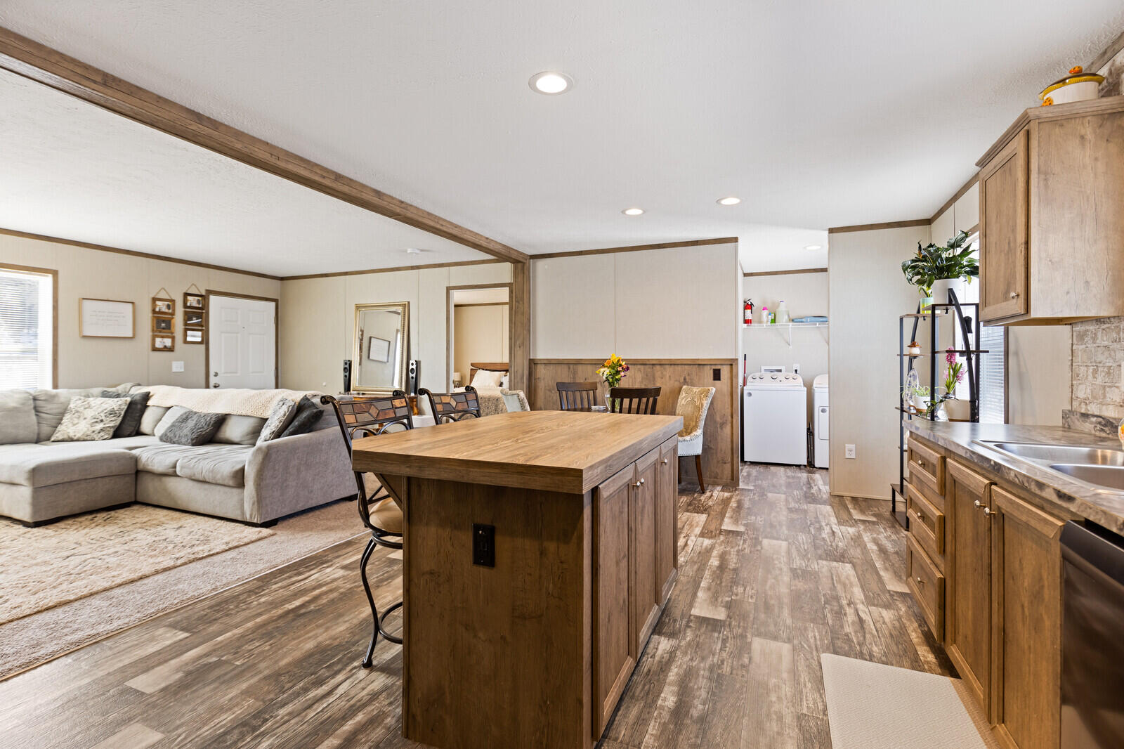 573 Pleasant View Ridge Road South China, ME 04358 - Photo 7 of 51 23_BP5A3864_mls