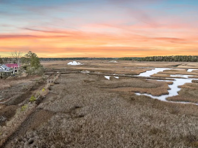 $2,897,000 | 114 Peninsula Drive, Ravenel, SC 29470