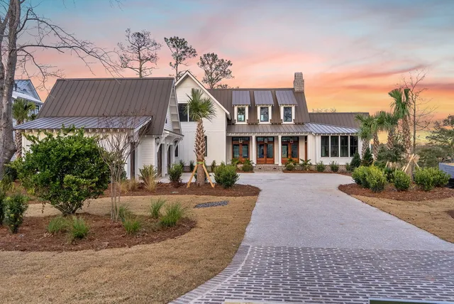 $2,897,000 | 114 Peninsula Drive, Ravenel, SC 29470