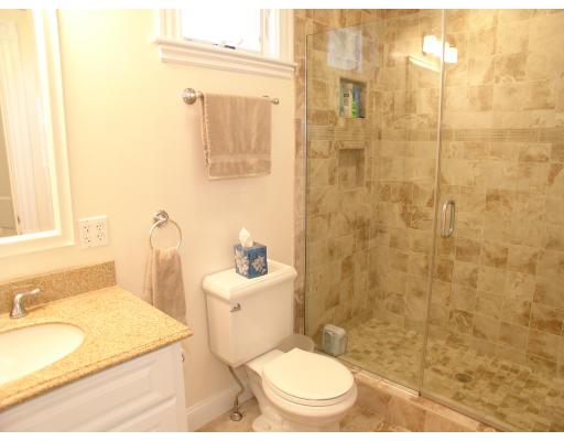 15 Raynes Road Boston, MA 02136 - Photo 6 of 15 Gallery Image 6