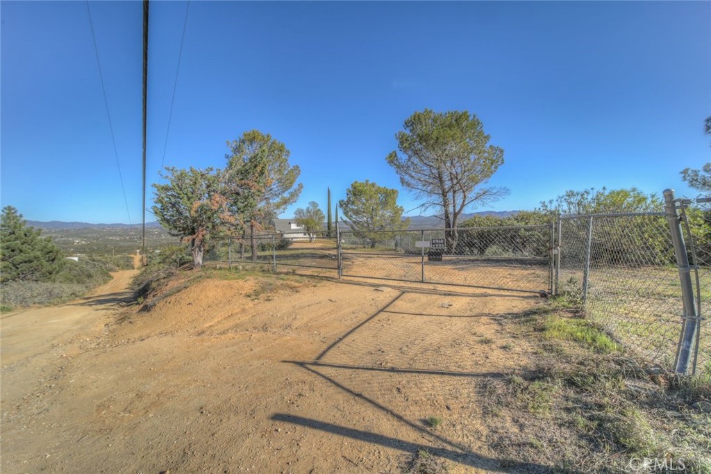 51201 Deer Mountain Way Anza, CA 92539 - Photo 44 of 65
