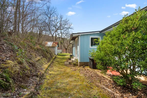 $414,400 | 21 Stalcup Lane, Marble, NC 28905