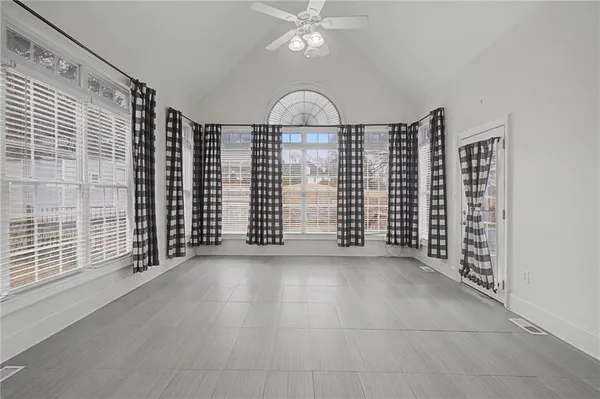 $579,999 | 170 Meadow Lakes Boulevard, Cedartown, GA 30125