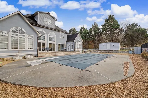 $579,999 | 170 Meadow Lakes Boulevard, Cedartown, GA 30125