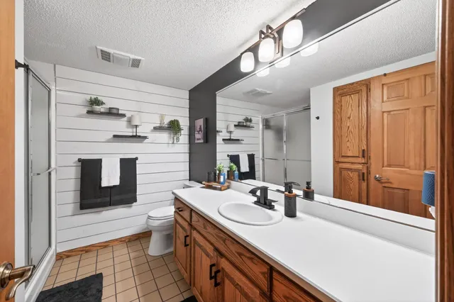 $530,000 | 4149 Sunflower Circle, Vadnais Heights, MN 55127