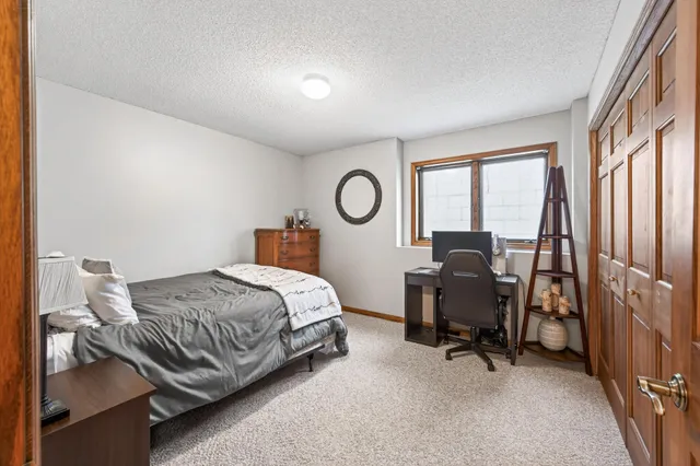 $530,000 | 4149 Sunflower Circle, Vadnais Heights, MN 55127