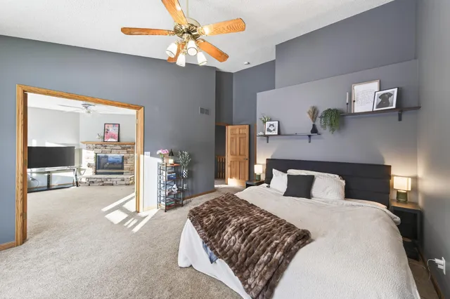 $530,000 | 4149 Sunflower Circle, Vadnais Heights, MN 55127