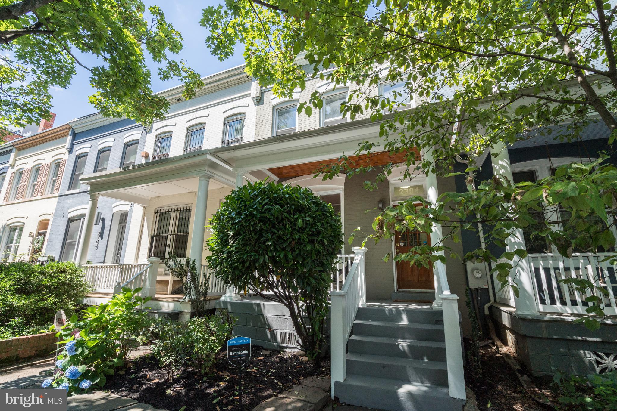 2304 Ontario Rd NW