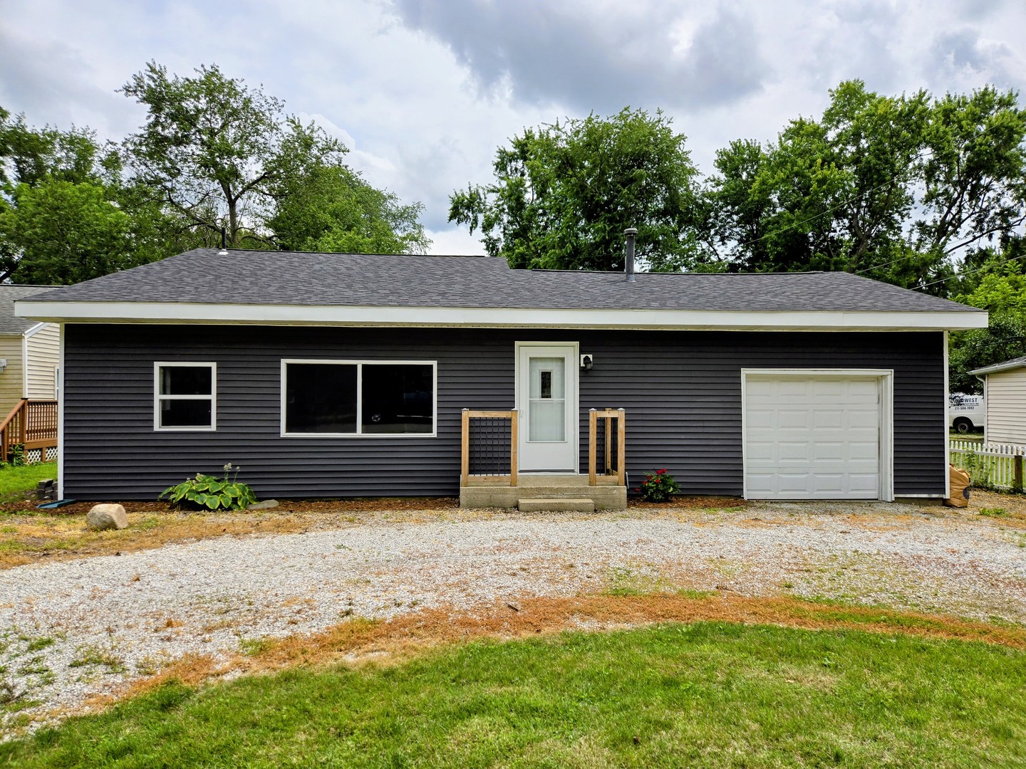 2601 West John Street Champaign, IL 61821 - Photo 1 of 17