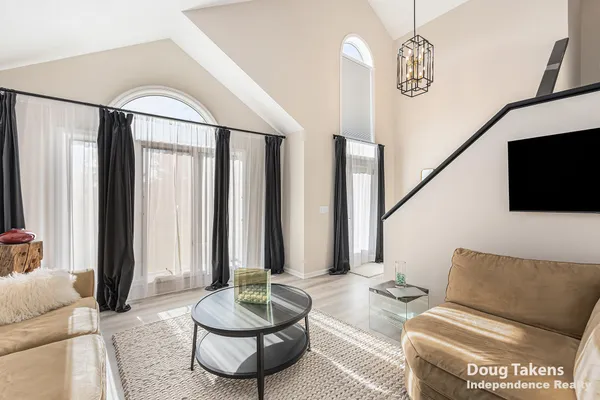 $488,000 | 1729 Fountainview Court Southeast, Caledonia, MI 49316