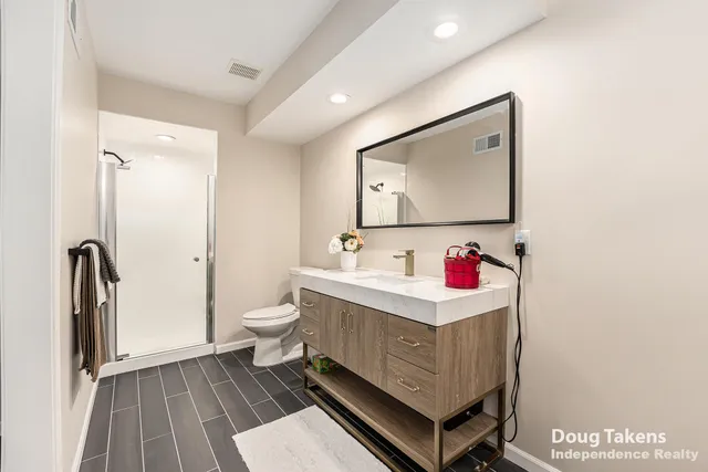 $488,000 | 1729 Fountainview Court Southeast, Caledonia, MI 49316