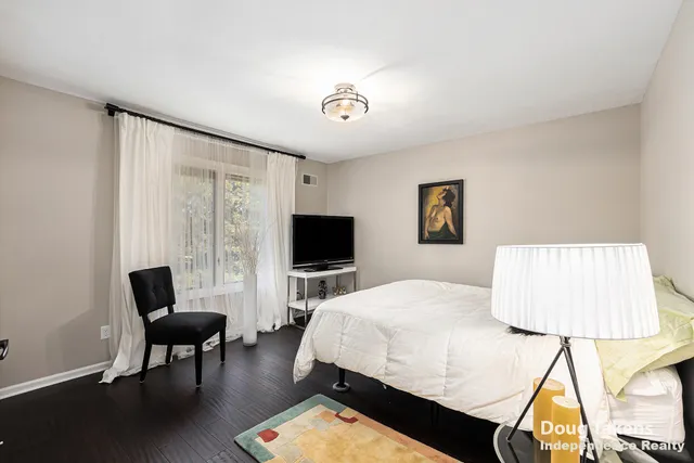 $488,000 | 1729 Fountainview Court Southeast, Caledonia, MI 49316