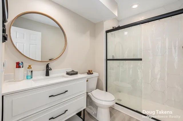 $488,000 | 1729 Fountainview Court Southeast, Caledonia, MI 49316