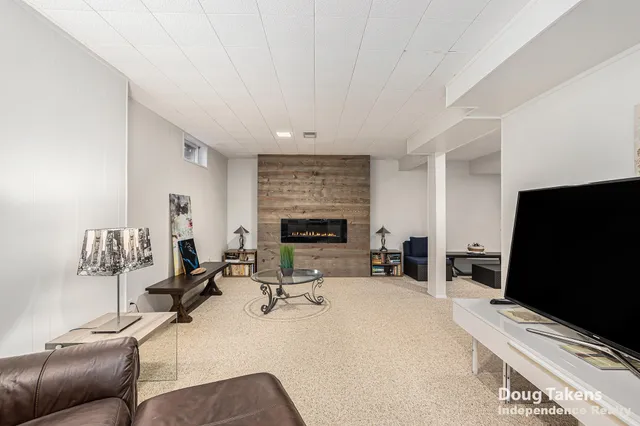 $488,000 | 1729 Fountainview Court Southeast, Caledonia, MI 49316