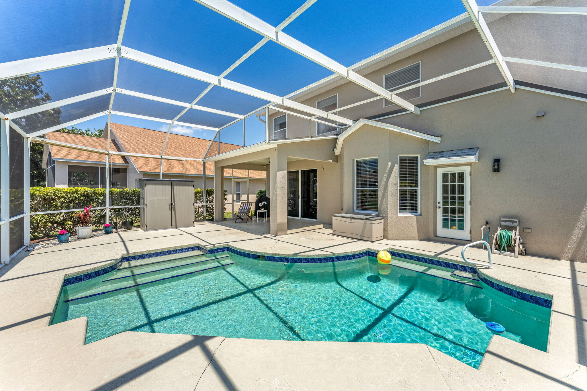 981 Shaw Circle Melbourne, FL 32940 - Photo 4 of 58 a house view with a sitting space and garden