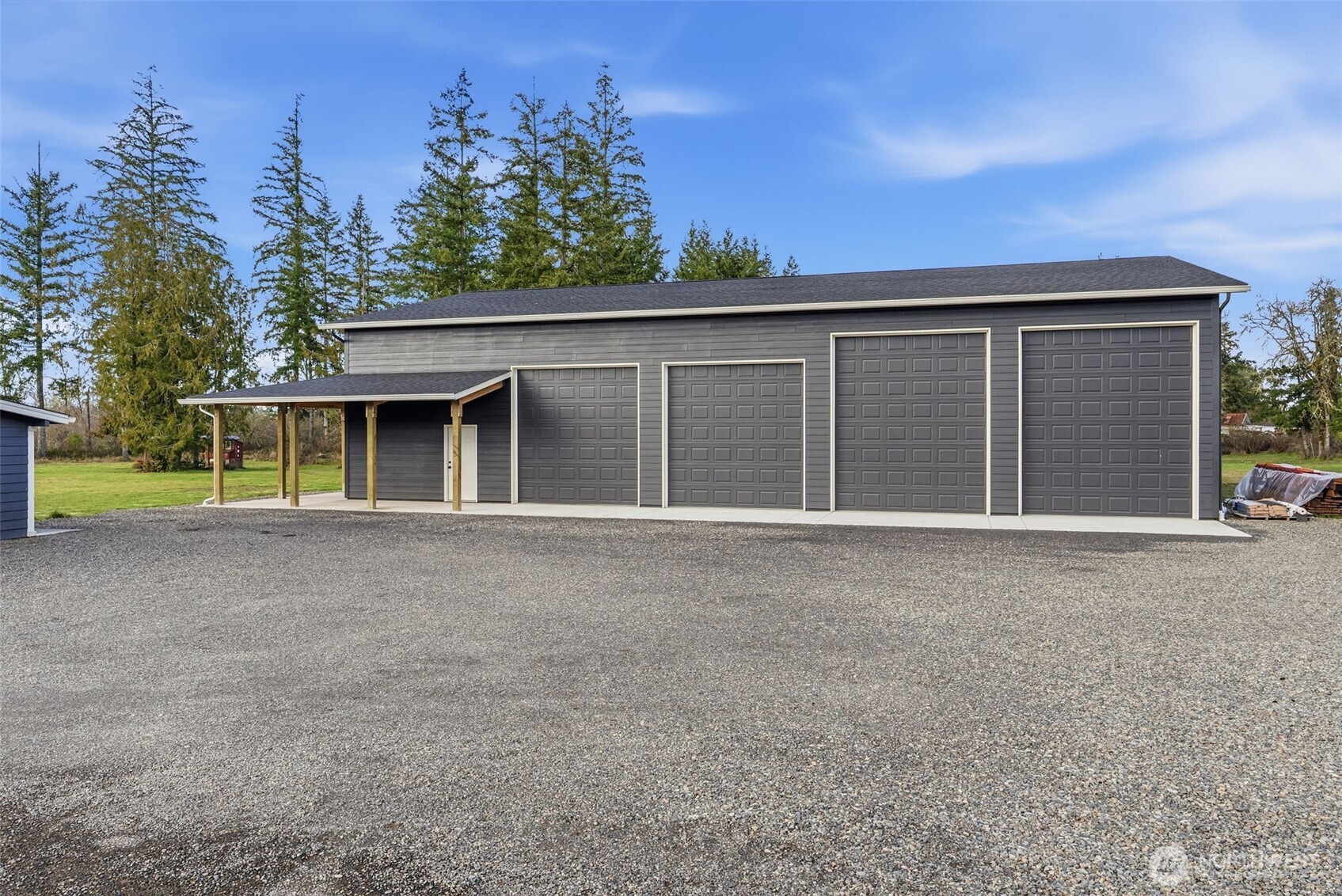 371 Toledo-Vader Road Toledo, WA 98591 - Photo 34 of 40 front view of a house with a yard