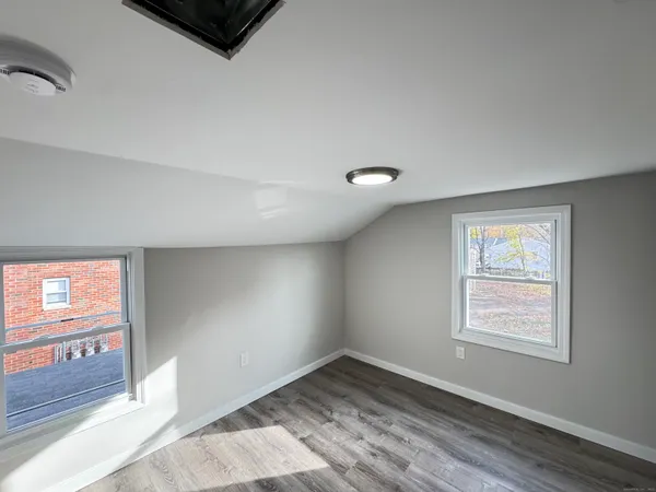 $2,500 | 110 West Easton Street, Hamden, CT 06514
